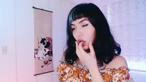 Snapshot of ulala_martina chatting on May 2026 10:04:02 PM Martina online show from May 2026 10:04:02 PM