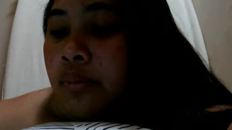 Snapshot of ully945714 chatting on June 2026 07:49:01 AM ully945714 online show from June 2026 07:49:01 AM