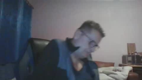 ulmeni4 online show from December 2024 06:23:02 PM