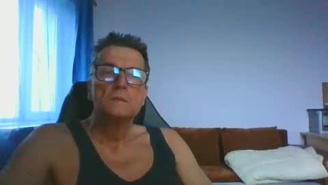 ulmeni4 online show from November 2025 06:13:01 AM