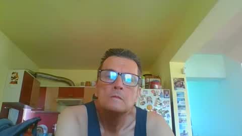Snapshot of ulmeni7 chatting on May 2026 12:35:02 PM ulmeni7 online show from May 2026 12:35:02 PM