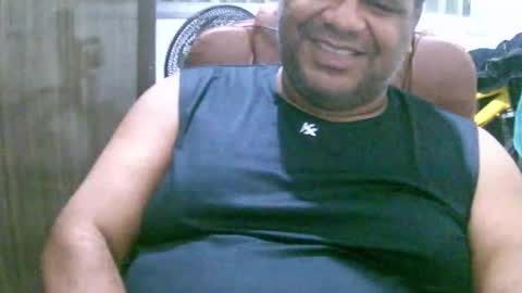 ulmo_br online show from November 2025 10:43:02 PM