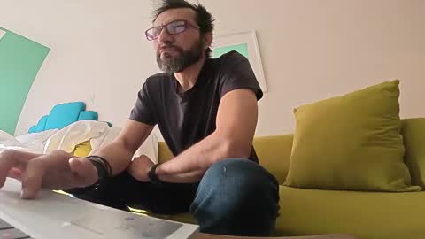 Snapshot of ultratoaster chatting on December 2025 06:15:01 PM ultratoaster online show from December 2025 06:15:01 PM