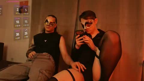 ultratwix online show from July 2026 09:43:02 PM
