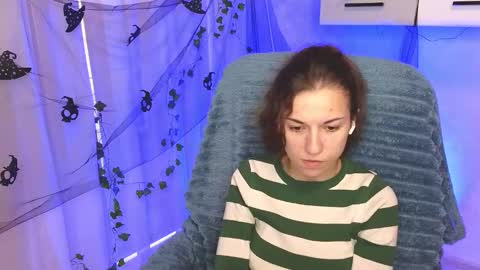 Snapshot of ulyanix chatting on November 2025 06:46:01 AM Ulyana online show from November 2025 06:46:01 AM