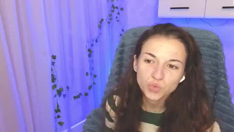 Snapshot of ulyanix chatting on November 2025 05:28:02 AM Ulyana online show from November 2025 05:28:02 AM