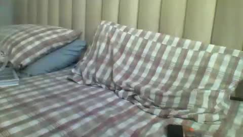 Snapshot of umair121e chatting on April 2026 10:31:02 AM Ahan online show from April 2026 10:31:02 AM