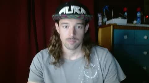 Snapshot of umphreak42 chatting on October 2025 11:58:01 PM Andrew online show from October 2025 11:58:01 PM