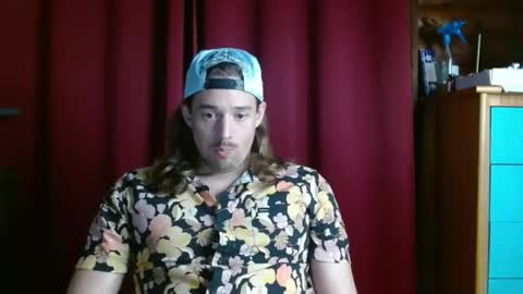 Snapshot of umphreak42 chatting on October 2025 10:12:02 PM Andrew online show from October 2025 10:12:02 PM