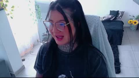 Franchesca  online show from September 2025 09:05:01 PM