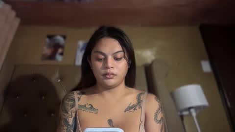 Lady tan online show from December 2025 10:10:02 AM