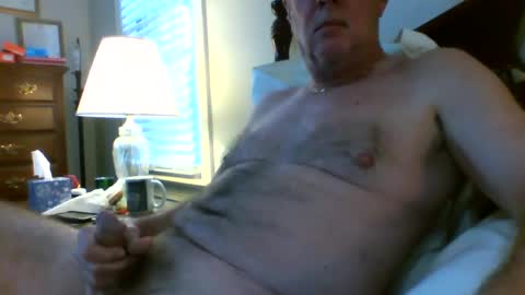 Snapshot of uncman4u2c chatting on February 2025 03:10:02 PM uncman4u2c online show from February 2025 03:10:02 PM