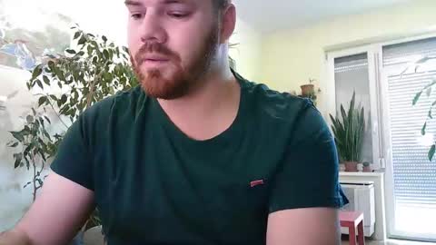 Snapshot of uncut_strong chatting on December 2025 12:22:01 PM Uncut Strong online show from December 2025 12:22:01 PM