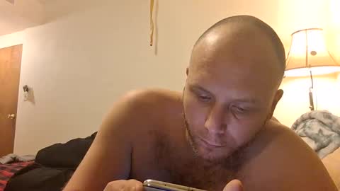 Snapshot of uncutbro420 chatting on December 2024 03:37:02 AM Uncut Bro online show from December 2024 03:37:02 AM