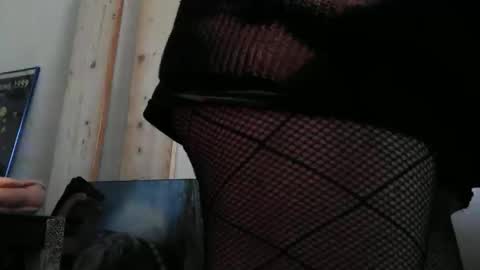 Snapshot of uncutlover1000 chatting on November 2025 11:05:01 AM patricia online show from November 2025 11:05:01 AM