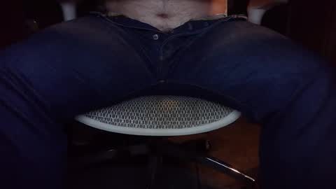 Under the desk online show from January 2026 10:04:02 PM