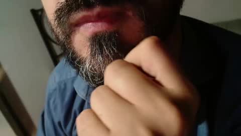 Giov online show from September 2025 07:50:02 PM