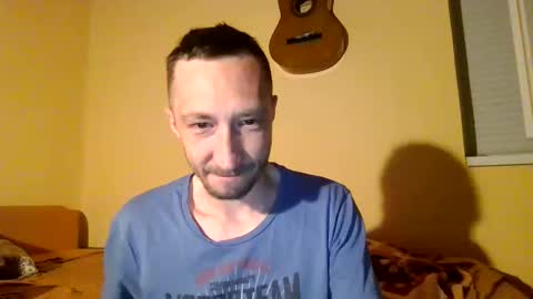 Snapshot of underguy19 chatting on May 2026 09:52:02 PM underguy19 online show from May 2026 09:52:02 PM