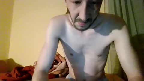 Snapshot of underguy19 chatting on May 2026 09:53:02 PM underguy19 online show from May 2026 09:53:02 PM