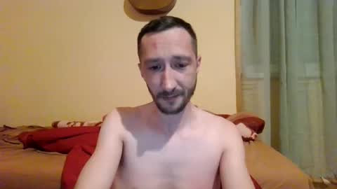 Snapshot of underguy19 chatting on May 2026 11:10:01 PM underguy19 online show from May 2026 11:10:01 PM