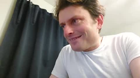 Snapshot of undress_me_ chatting on January 2025 10:52:01 PM undress me online show from January 2025 10:52:01 PM