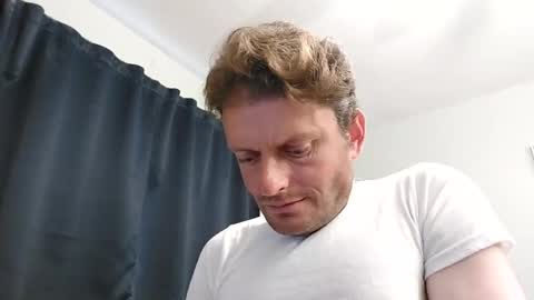 Snapshot of undress_me_ chatting on September 2025 05:58:01 PM undress me online show from September 2025 05:58:01 PM