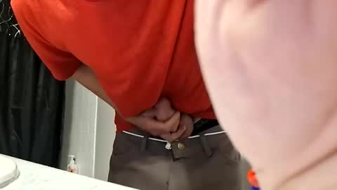 unfoldedlaundry online show from May 2026 04:04:01 PM