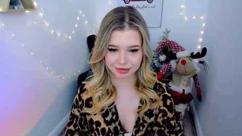 Alice online show from December 2025 07:53:02 PM