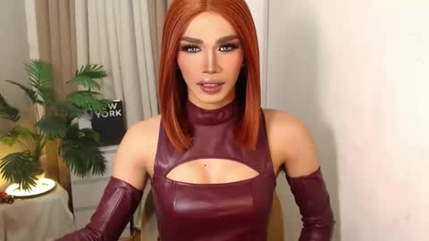 Snapshot of unique_taste69 chatting on November 2025 05:40:02 PM Miss Andrea online show from November 2025 05:40:02 PM