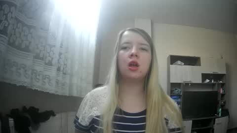 UniverseEmily online show from October 2025 06:10:01 AM