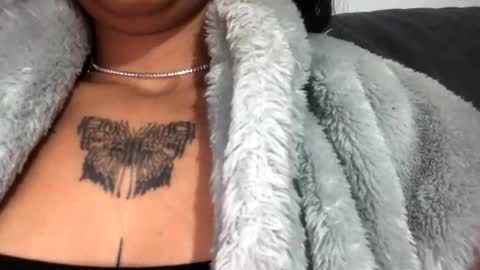 Snapshot of unknoown98 chatting on December 2024 01:19:01 AM unknoown98 online show from December 2024 01:19:01 AM