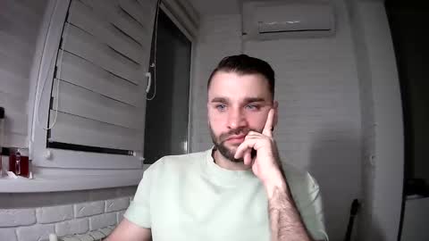 SlavaVibes online show from April 2026 05:10:01 PM