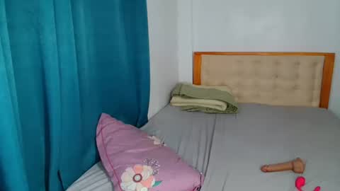 Vee online show from October 2025 08:59:01 PM