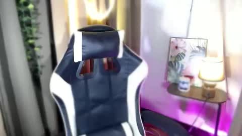 Snapshot of ur_dazzlingmorenaxx chatting on November 2025 01:49:02 AM ur_dazzlingmorenaxx online show from November 2025 01:49:02 AM