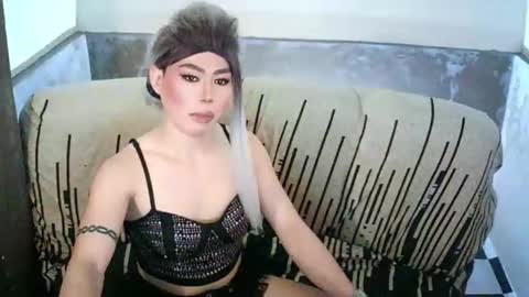 MISS ANNA online show from April 2026 01:41:02 PM