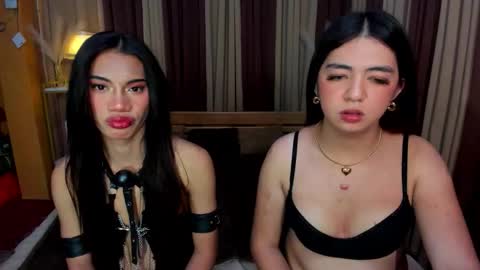 ur_girl_dwalker online show from March 2026 10:14:02 PM