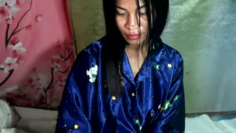ur_hottest_girl online show from August 2026 11:08:01 PM