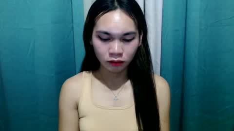 QUEENSY online show from February 2025 11:32:02 AM