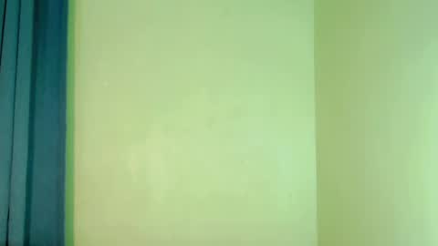 QUEENSY online show from February 2025 07:14:01 PM