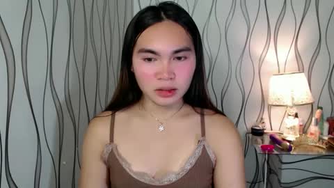 QUEENSY online show from September 2025 04:45:02 AM