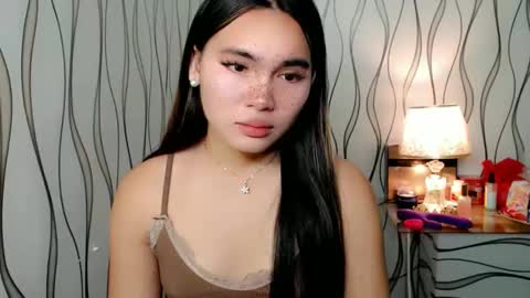 QUEENSY online show from October 2025 11:54:02 PM