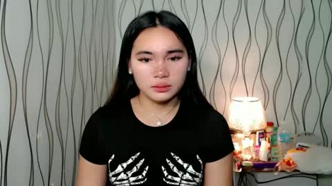 QUEENSY online show from December 2025 07:09:01 PM