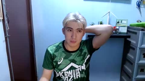 Snapshot of ur_jayqutee chatting on January 2025 01:17:01 AM Ur jayqutee online show from January 2025 01:17:01 AM