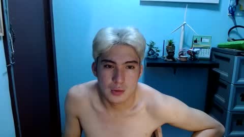 Snapshot of ur_jayqutee chatting on January 2025 01:24:01 AM Ur jayqutee online show from January 2025 01:24:01 AM