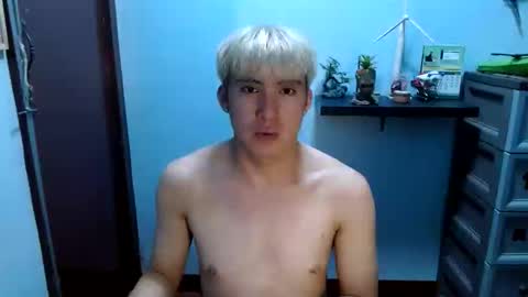 Snapshot of ur_jayqutee chatting on January 2025 12:47:02 PM Ur jayqutee online show from January 2025 12:47:02 PM