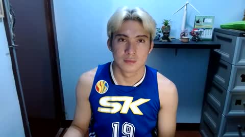 Snapshot of ur_jayqutee chatting on January 2025 04:55:02 PM Ur jayqutee online show from January 2025 04:55:02 PM