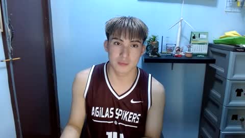 Snapshot of ur_jayqutee chatting on January 2025 10:58:02 AM Ur jayqutee online show from January 2025 10:58:02 AM