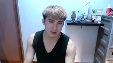 Snapshot of ur_jayqutee chatting on March 2025 03:20:01 PM Ur jayqutee online show from March 2025 03:20:01 PM