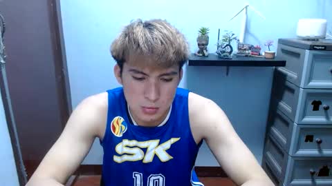 Snapshot of ur_jayqutee chatting on March 2025 06:16:01 PM Ur jayqutee online show from March 2025 06:16:01 PM