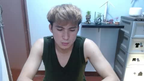 Snapshot of ur_jayqutee chatting on March 2025 05:29:01 PM Ur jayqutee online show from March 2025 05:29:01 PM